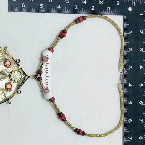 Wooden Beaded Chain Necklace With Dangling Vintage Pendant - Picture 10 of 11